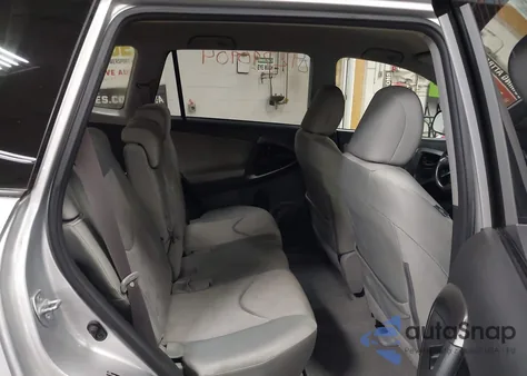 2010 Toyota Rav4 z USA, uszkodzony, nr VIN JTMBF4DV3AD034559